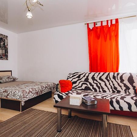 Apart-Hotel On Street Kharkovskaya 9 Floor Sumy Exterior foto
